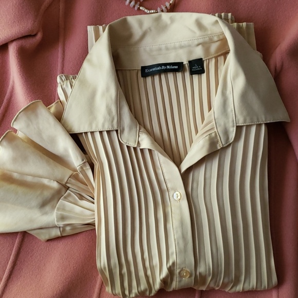 Essentials by Milano Tops - vintage pleated and bell-sleeved blouse